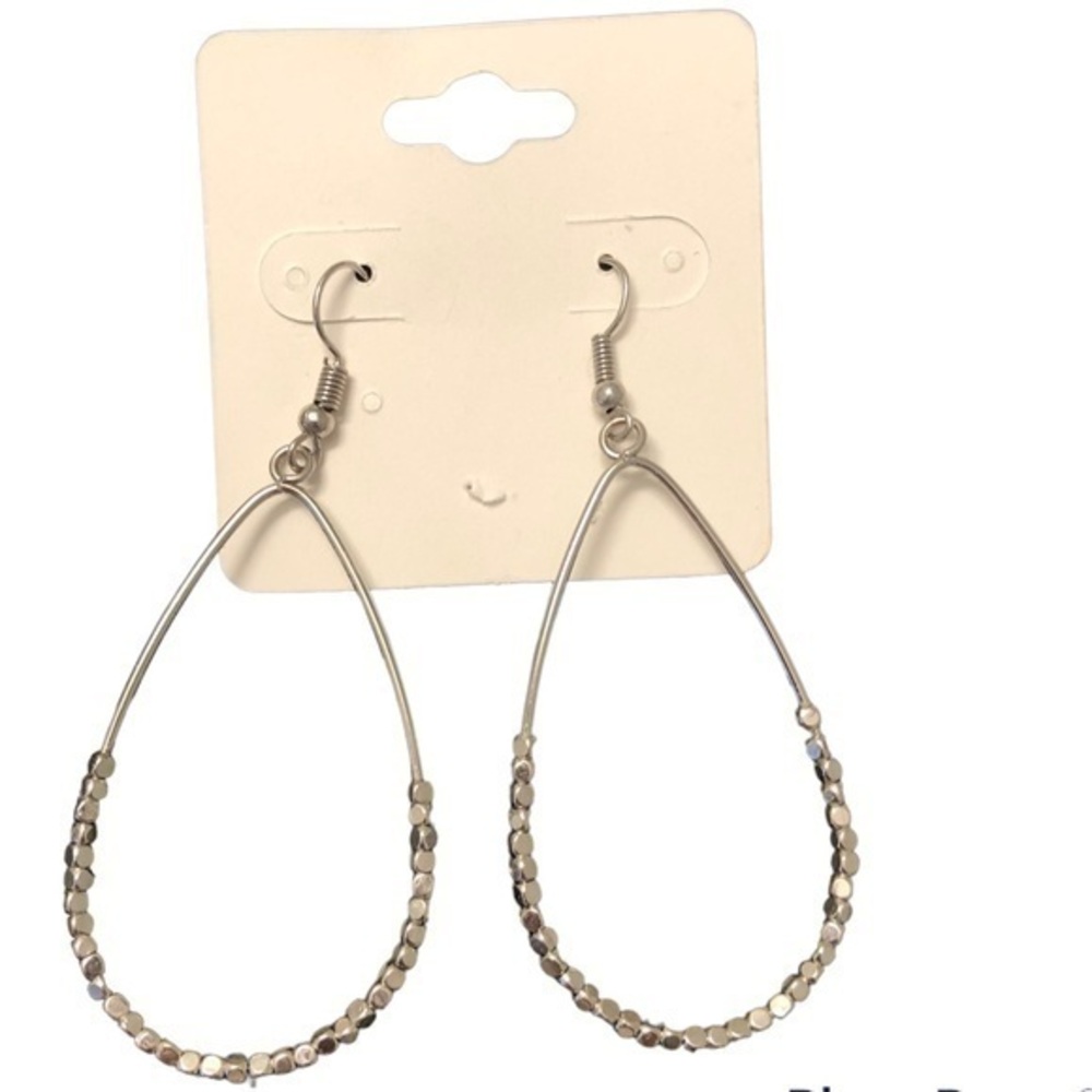 SILVER TONE ELONGATED FRENCH HOOK HOOP FISHHOOK EARRINGS